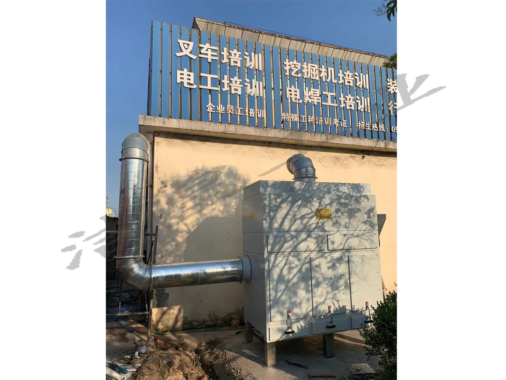 培訓學校焊煙集中除塵——脈衝焊煙除塵器